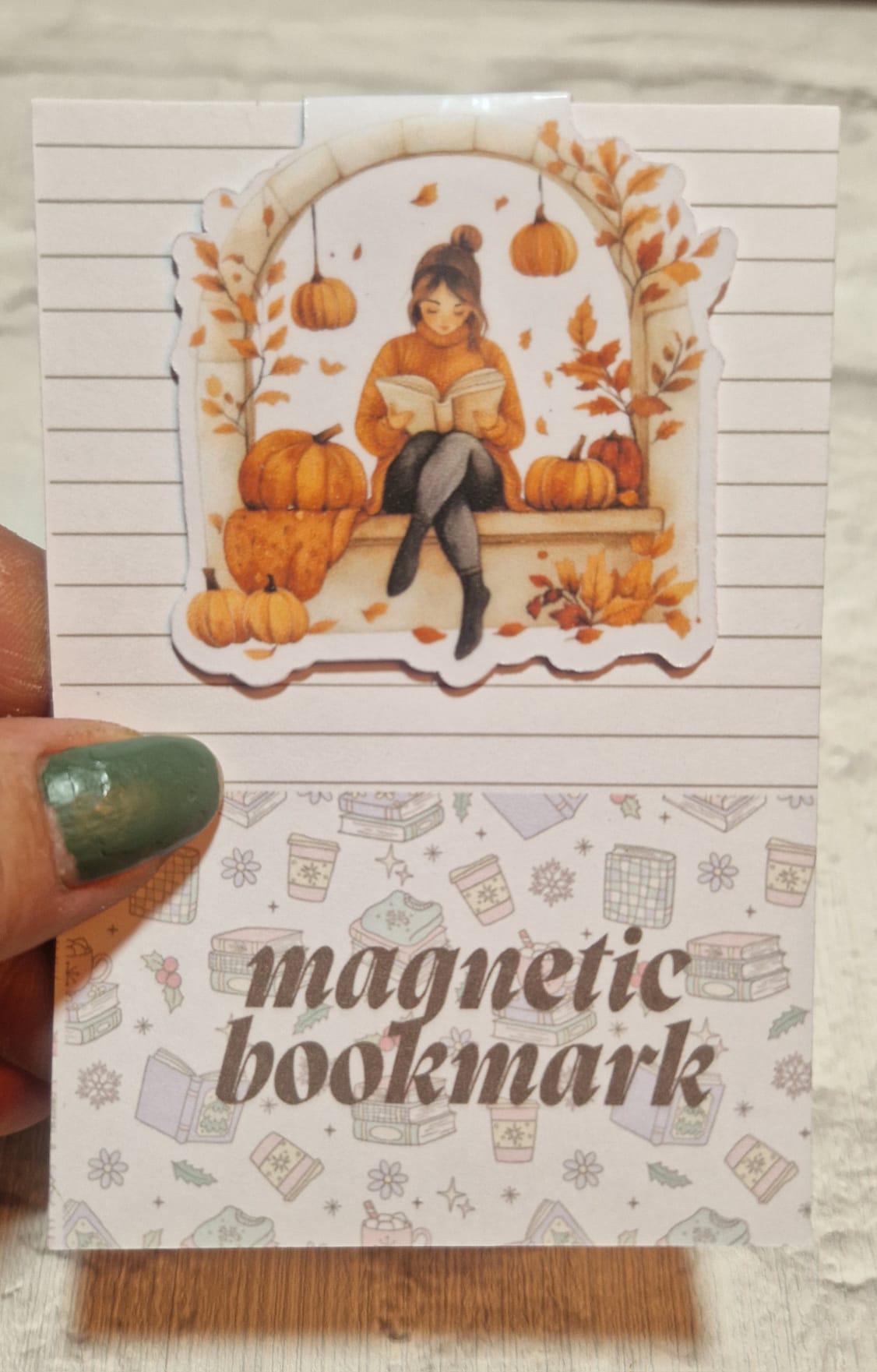 Autumn Book Reader Magnetic Bookmark – Cosy Fall Gift for Book Lovers
